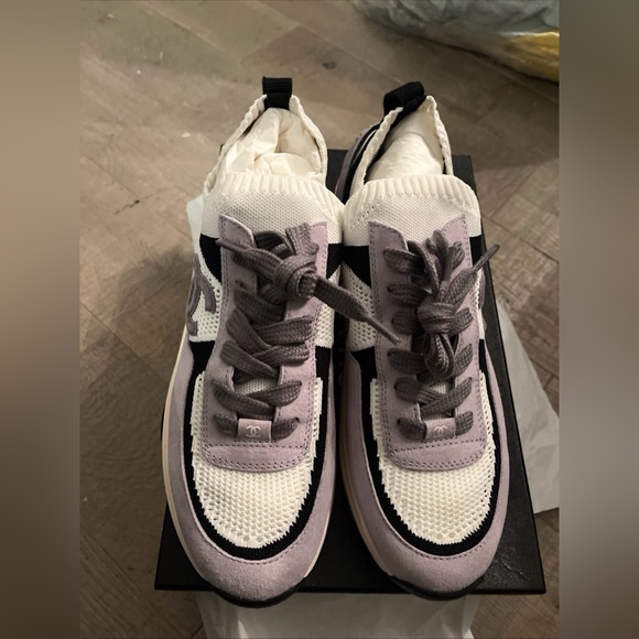 CHANEL Monochrome Athletic Shoes - Picture 3 of 5